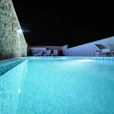 Apartment Lukic Vir